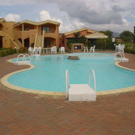 Casa Vacanza A Porto Istana Мурта Мария Екстериор снимка