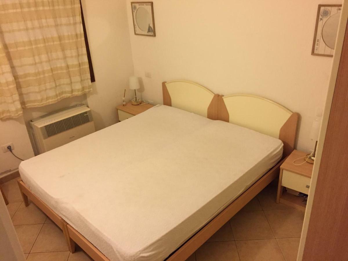 Casa Vacanza A Porto Istana Мурта Мария Екстериор снимка