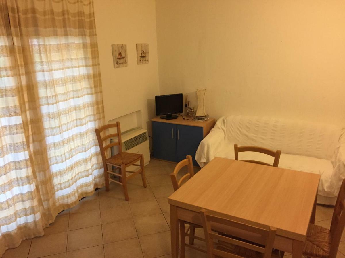 Casa Vacanza A Porto Istana Мурта Мария Екстериор снимка