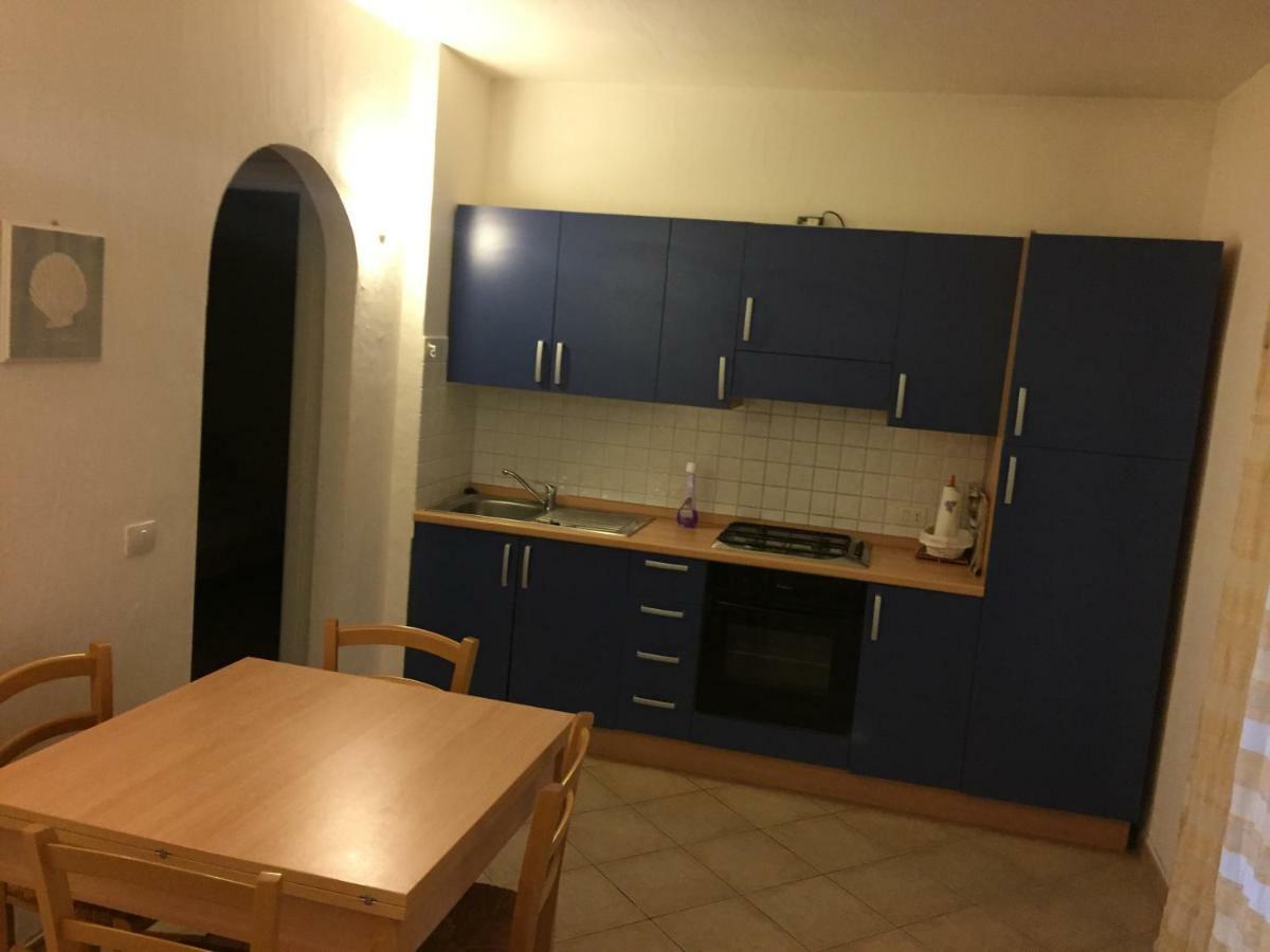 Casa Vacanza A Porto Istana Мурта Мария Екстериор снимка