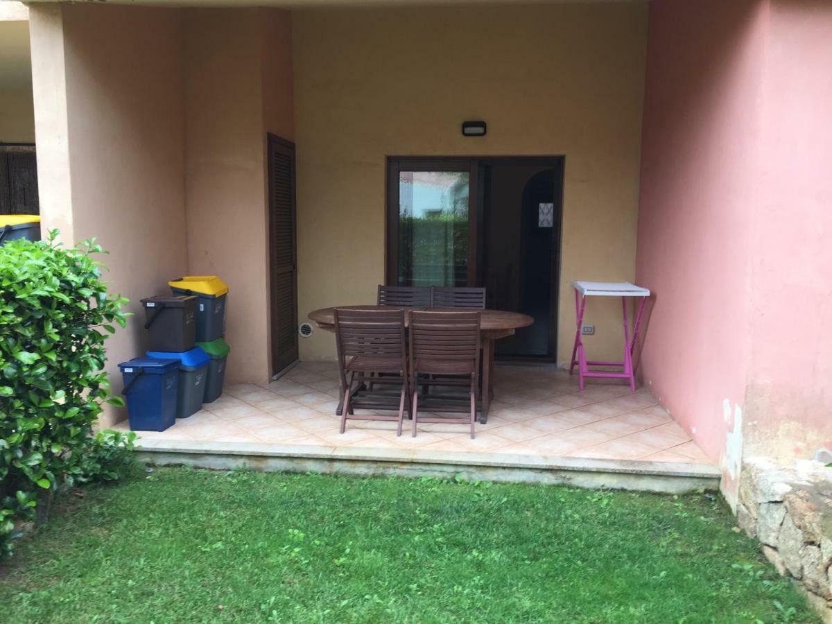Casa Vacanza A Porto Istana Мурта Мария Екстериор снимка